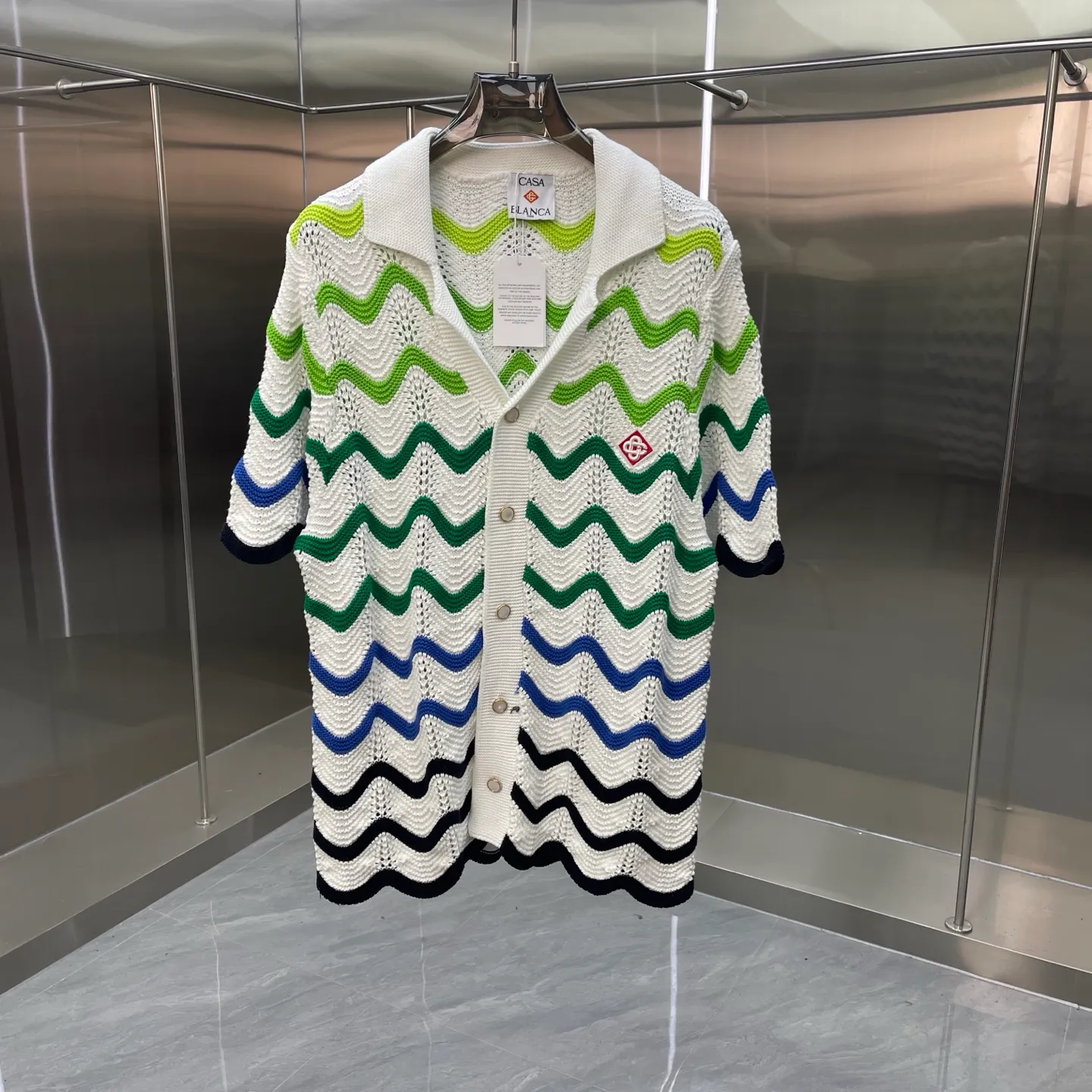 CASABLANCA Casablanca sweater suit (high version) Original development Comfortable upper body Imported equipment Original high-density embroidered seal Two-color splicing Hand-sewn cuffs + hem Made by domestic first-line brands Factory OEM workmanship Impeccable Sizes: S M L XL XXL
